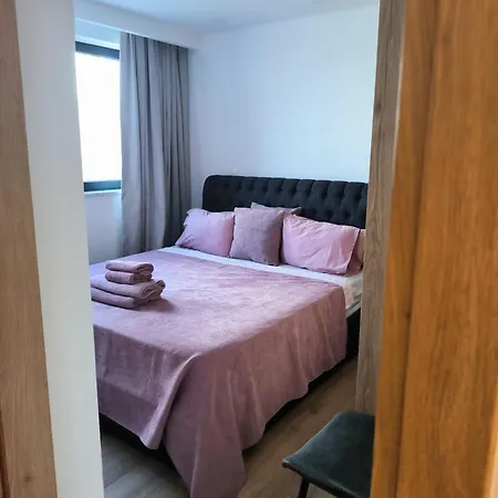 Daire 2 Bedroom Brand New Mc Kenzie 2 Minute To The Mc Kenzie