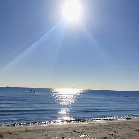 2 Bedroom Brand New Mc Kenzie 2 Minute To The Mc Kenzie דירה *