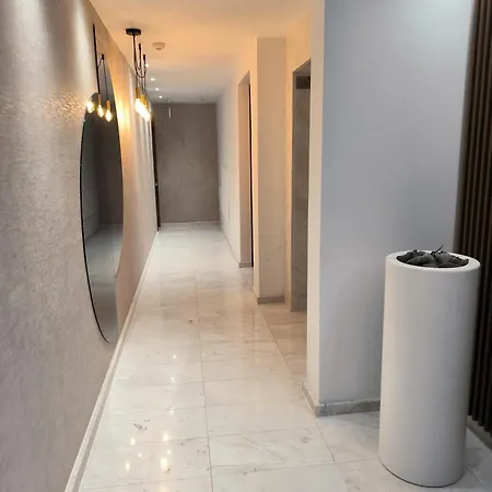 2 Bedroom Brand New Mc Kenzie 2 Minute To The Mc Kenzie * 라르나카